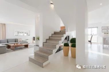 <strong>安裝石墨烯電地暖需要注意哪些方面？暖瑪士總結(jié)了4個(gè)！</strong>